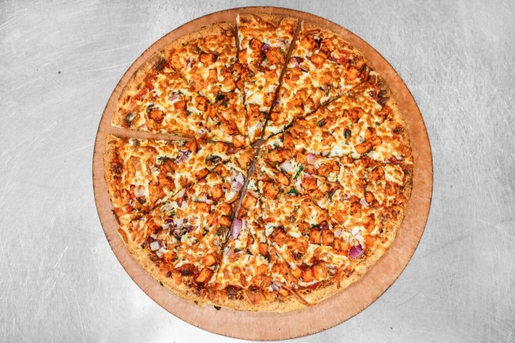 Medium Chicken Special Pizza