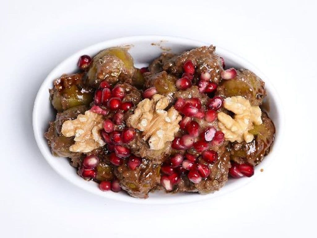 Zeytoon Parvardeh زیتون پرورده