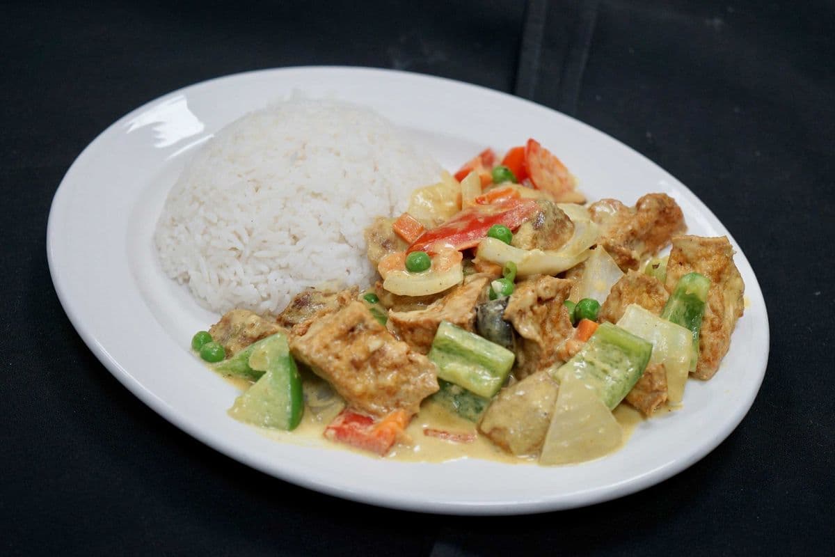 L1. Hongkong Curry Tofu and Potato - Lunch