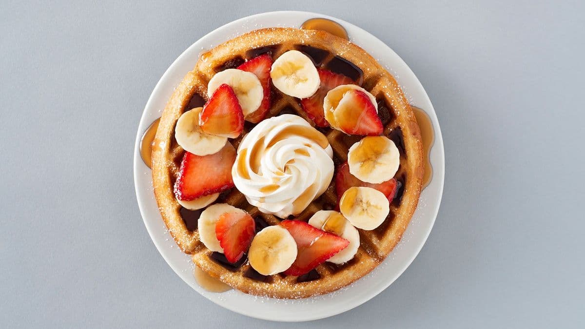 Waffle with Fruit