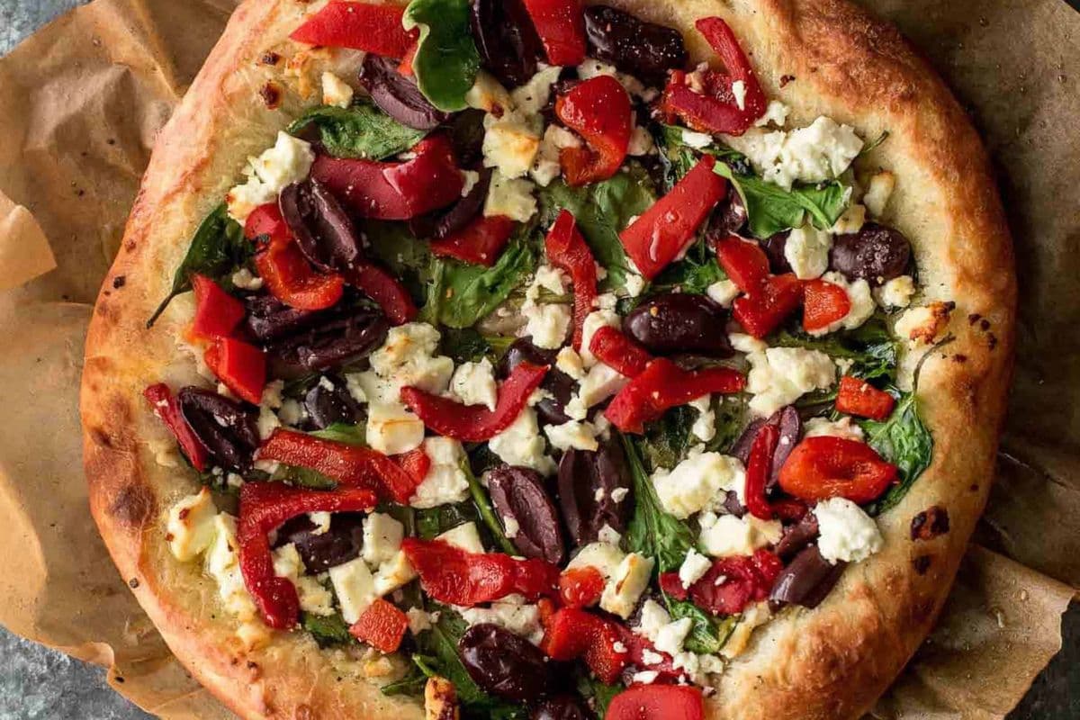12" Medium Greek Pizza