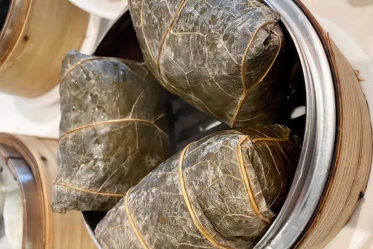 Steamed Sticky Rice in Lotus Leaf