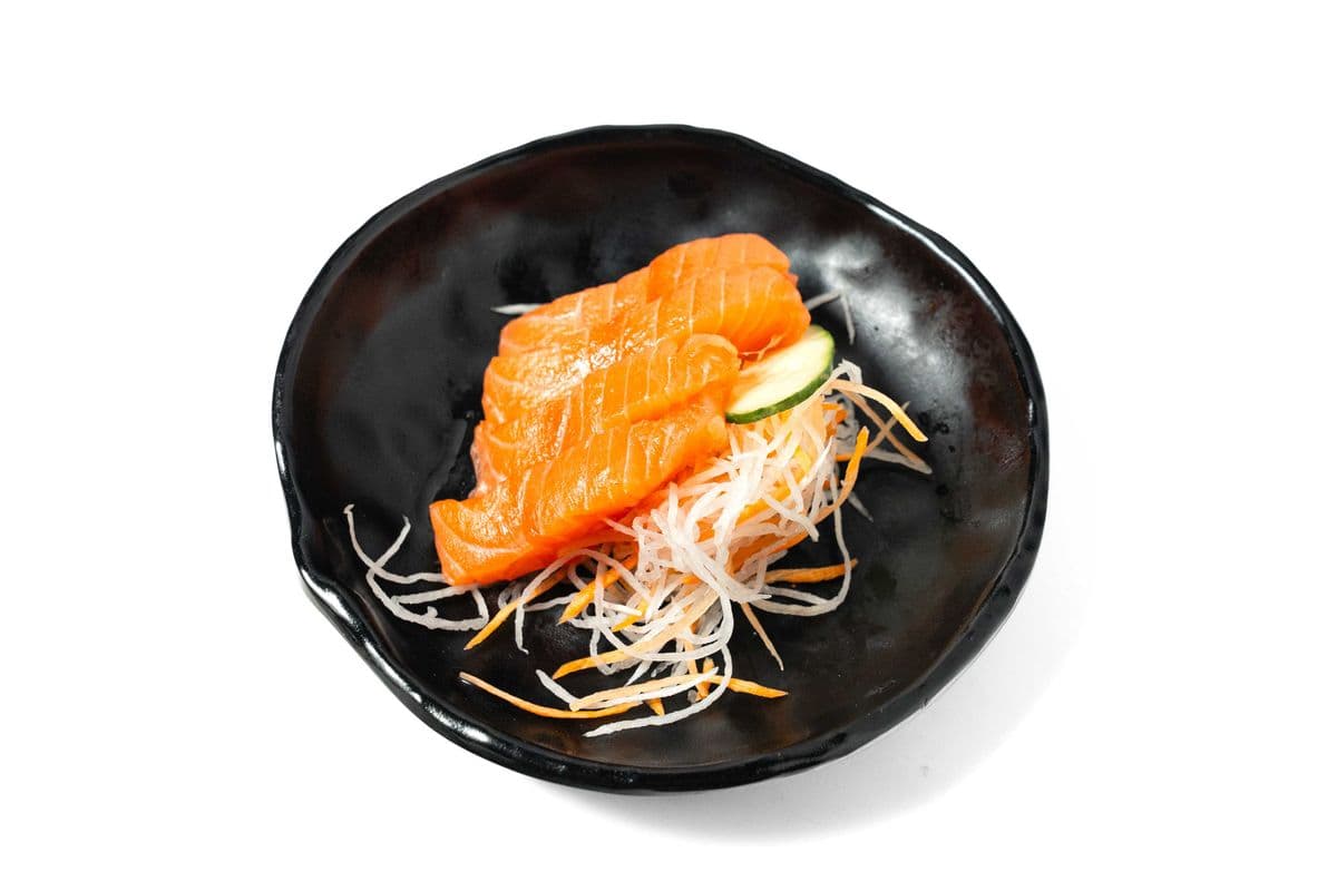 Salmon Sushi (2pcs)