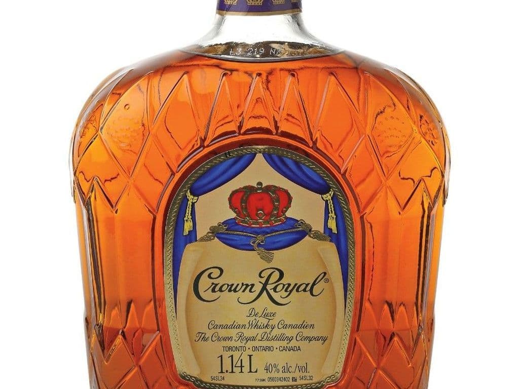 Crown Royal 1.14L  (WHISKY)(40% ABV)