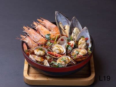 L19. Spicy Seafood in Special Sauce (Cold Plate)