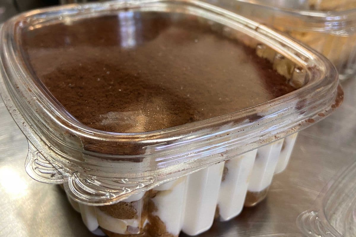 Tiramisu (frozen)