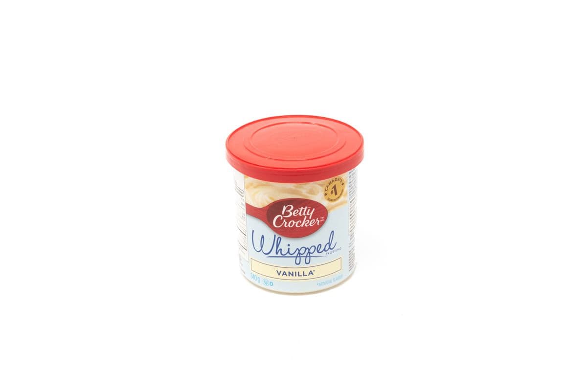Betty Crocker Whipped Vanilla (340 g)