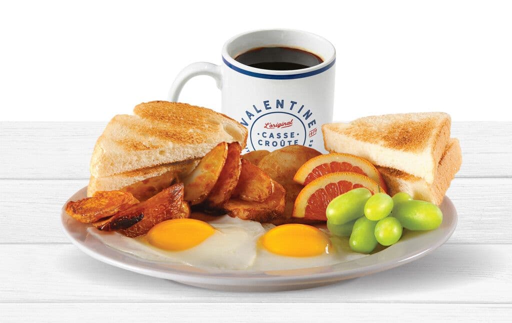 2 œufs, rôties, café / 2 eggs, toast, coffee