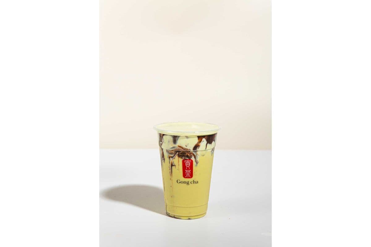 Pistachio White Chocolate Smoothie with Pistachio Foam