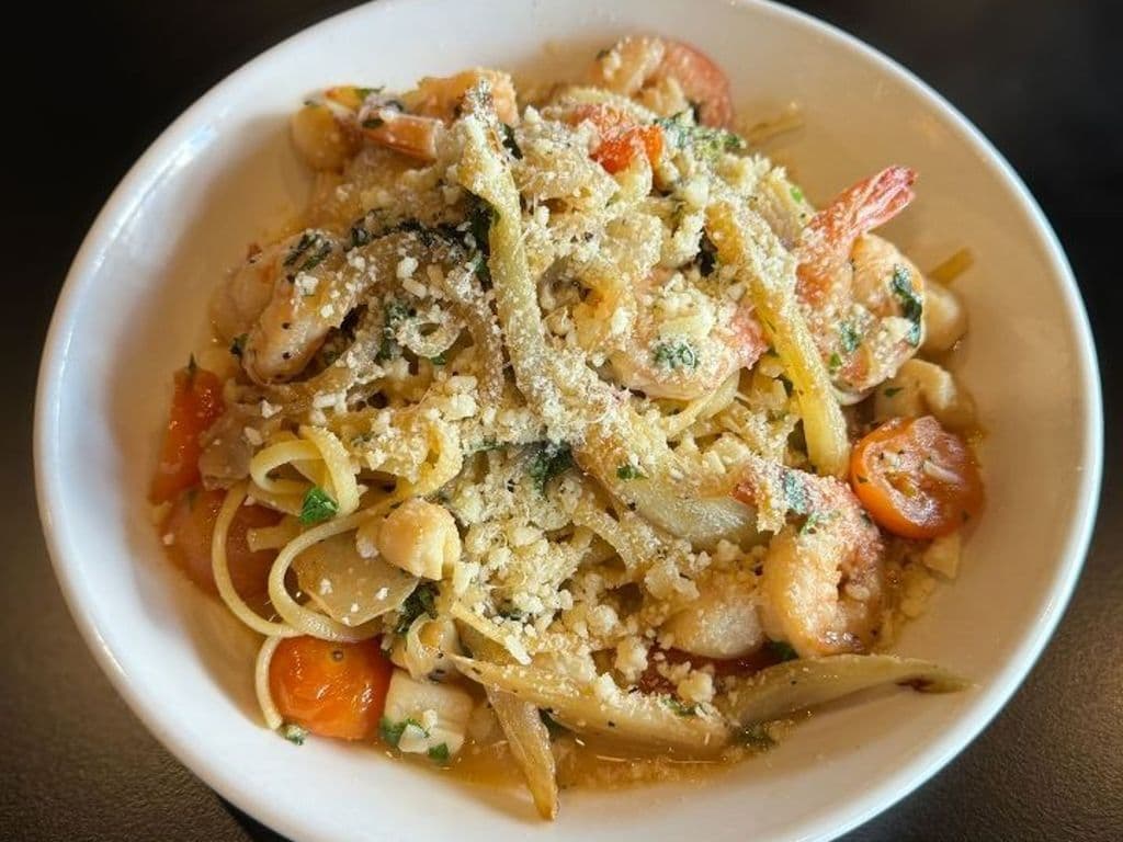 Prawn & Scallop Linguini