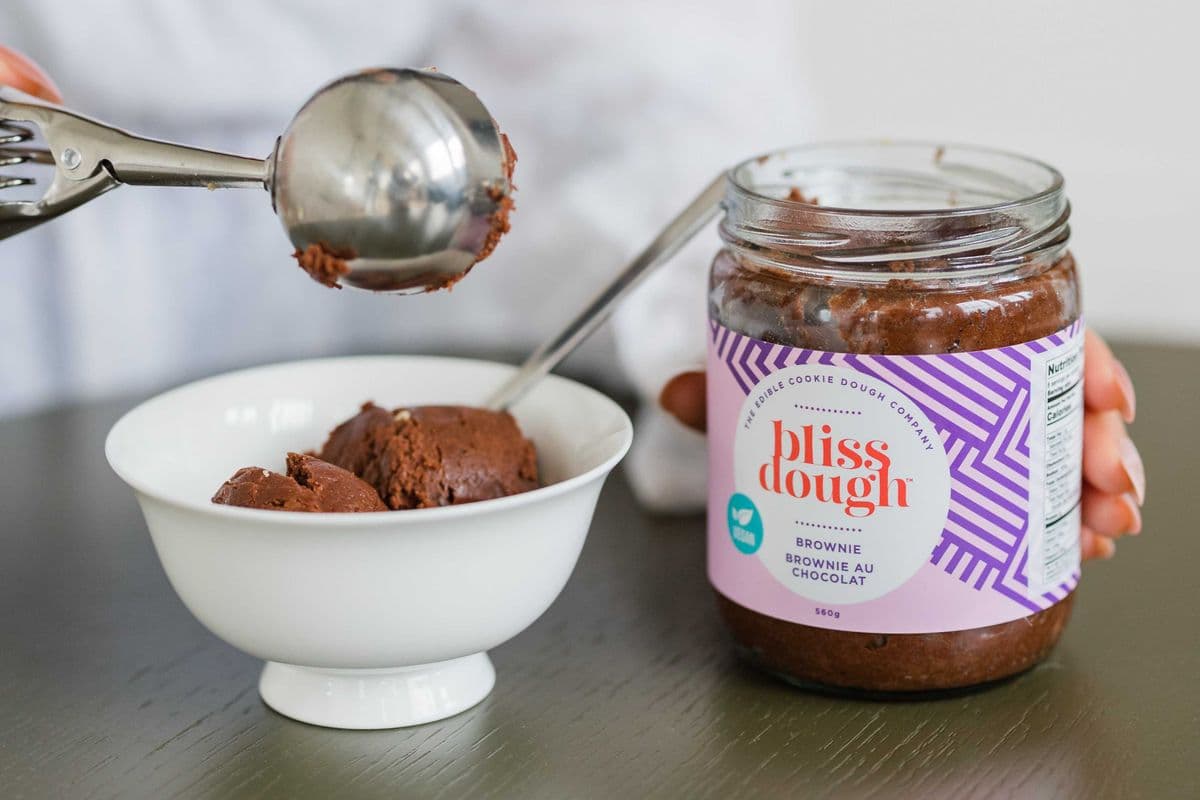 Regular Size Brownie Vegan Cookie Dough (560 g)