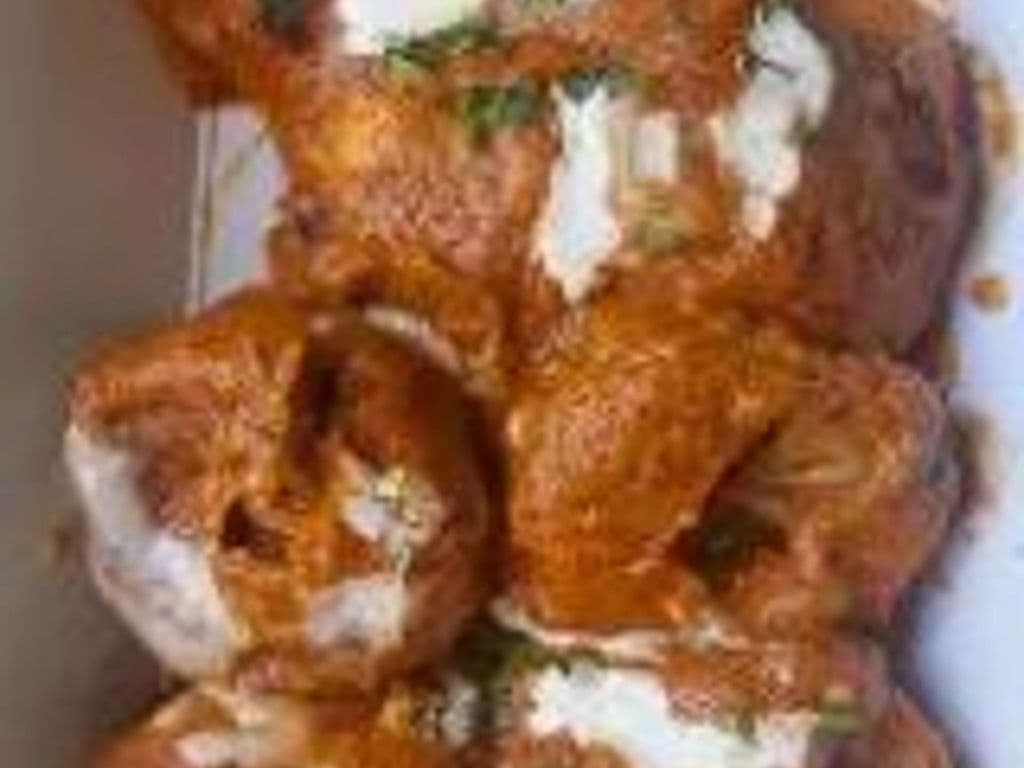MAKHANI MOMO NON-VEG