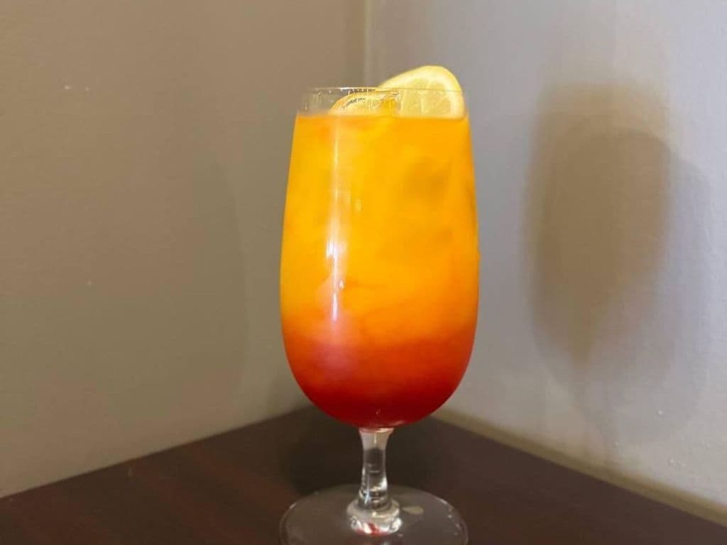 Tropical Berry Bliss