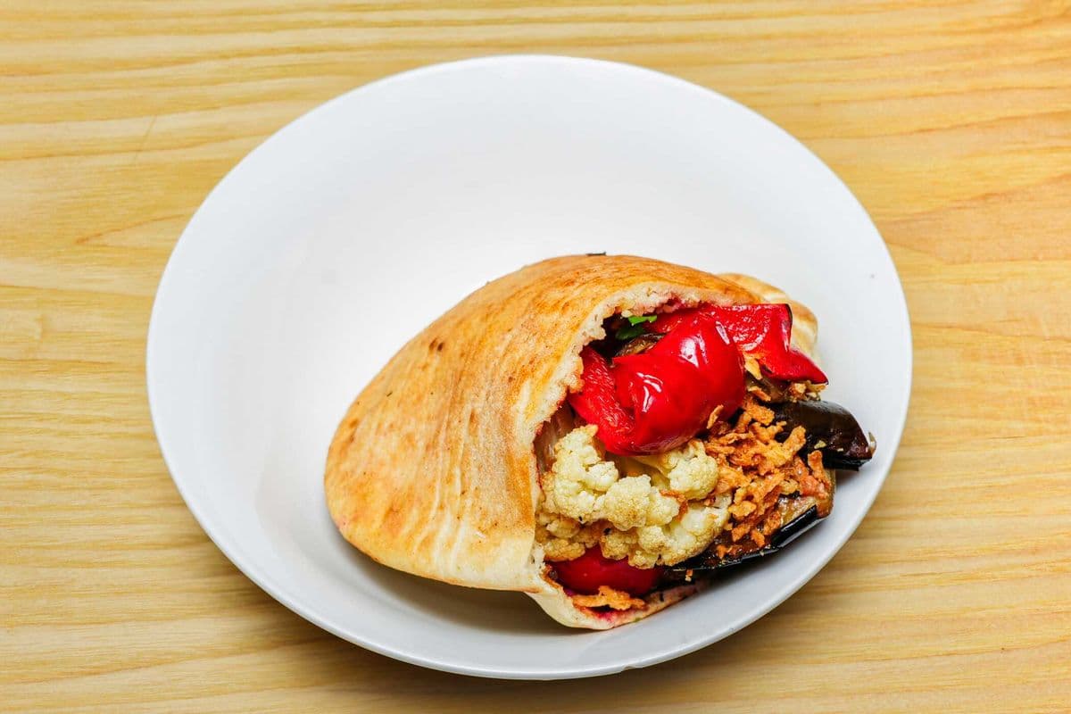 Veggie Delight Pita Pocket