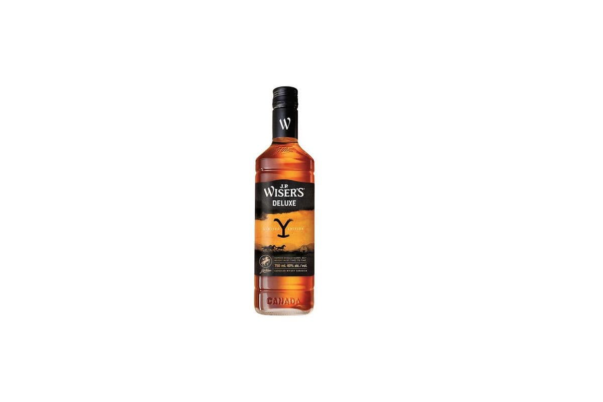 Wisers Deluxe (1 x 750 ml Bottle)