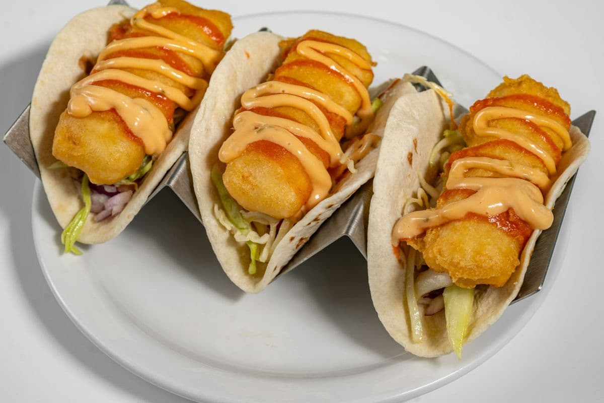 Fish Tacos (630 Cal)