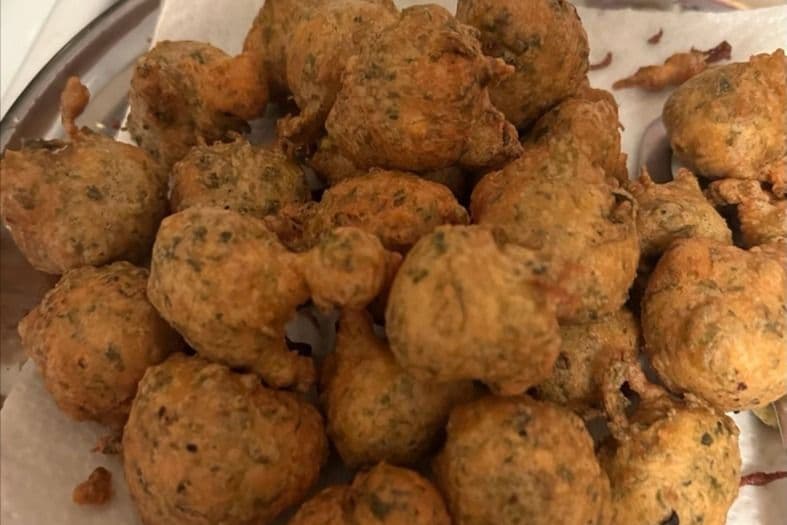 Methi Gota (Fenugreek Fritter)
