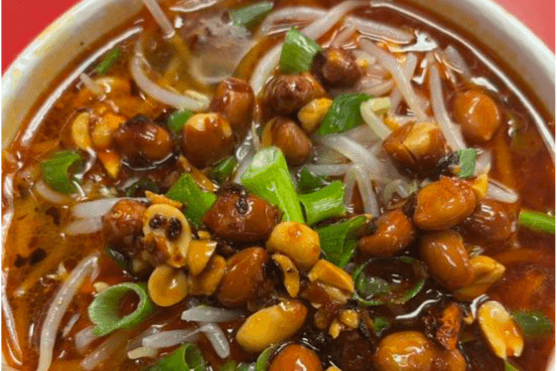 13. Spicy Noodles 麻辣小麵