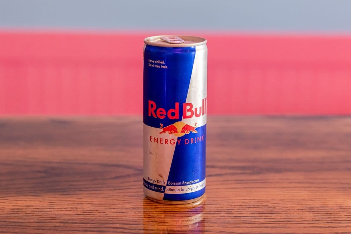 Red Bull (250 ml)