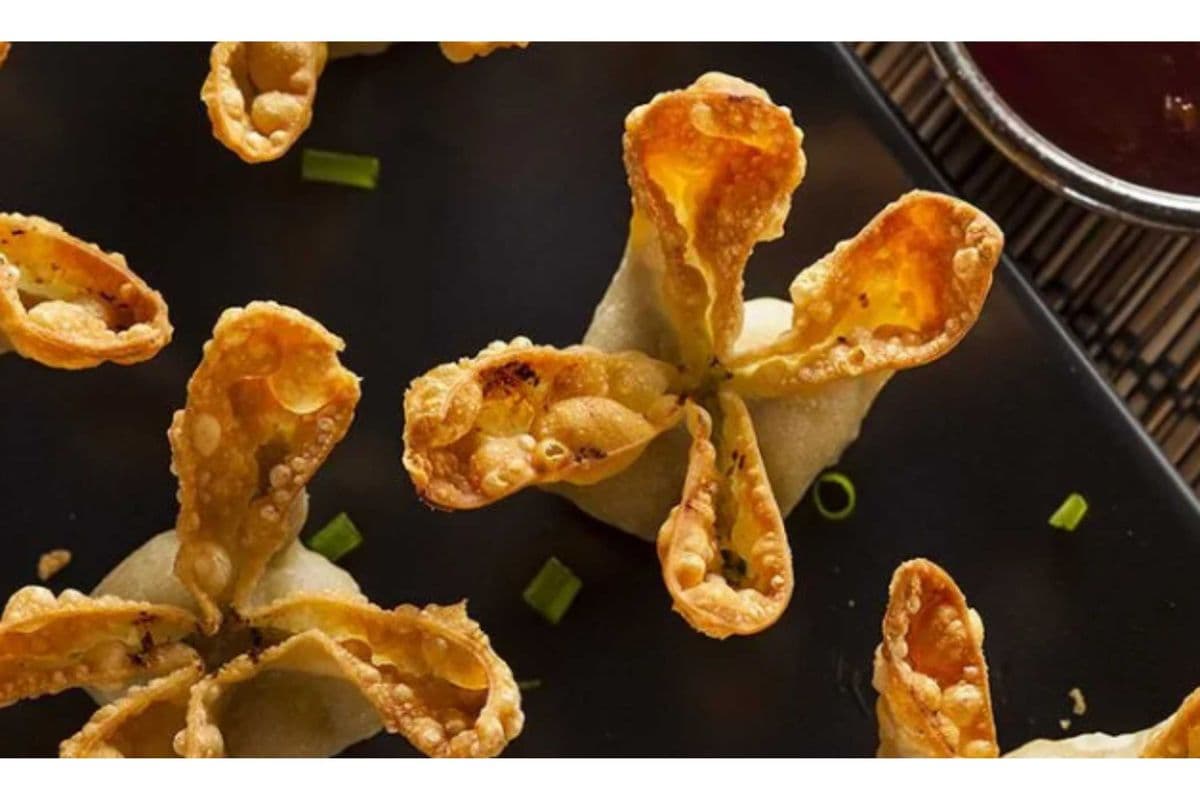 Crab Rangoons- 6pc