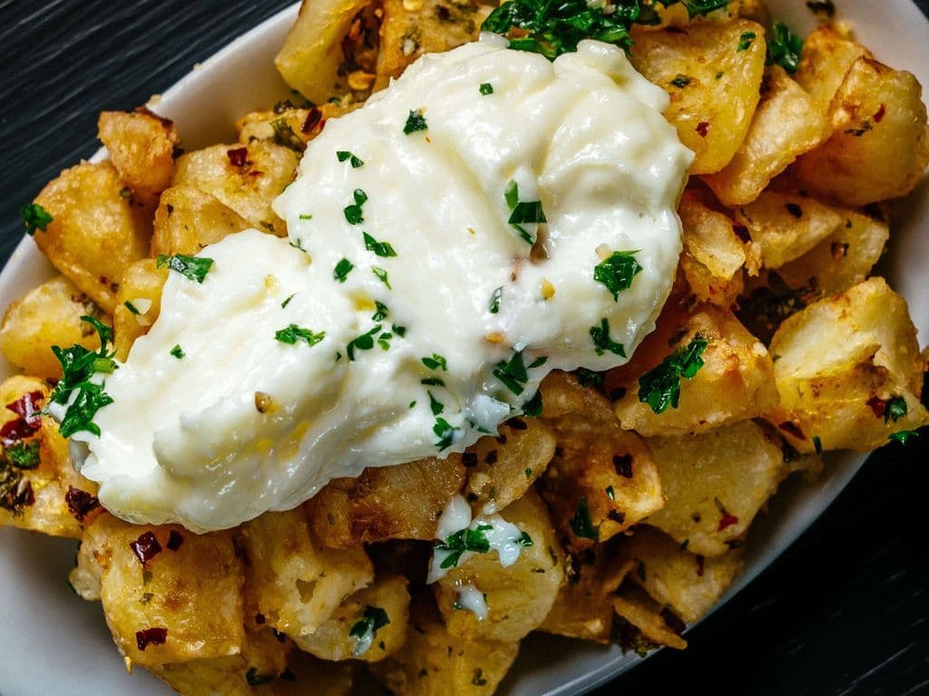 Garlic potatoes