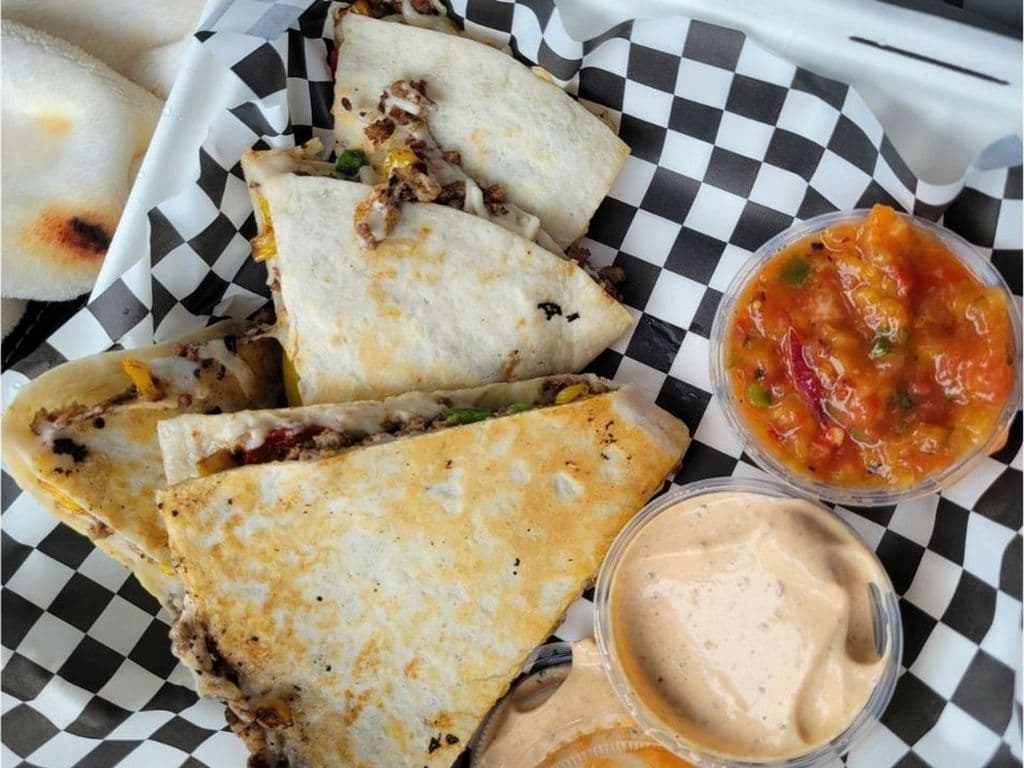 REG 10" QUESADILLA
