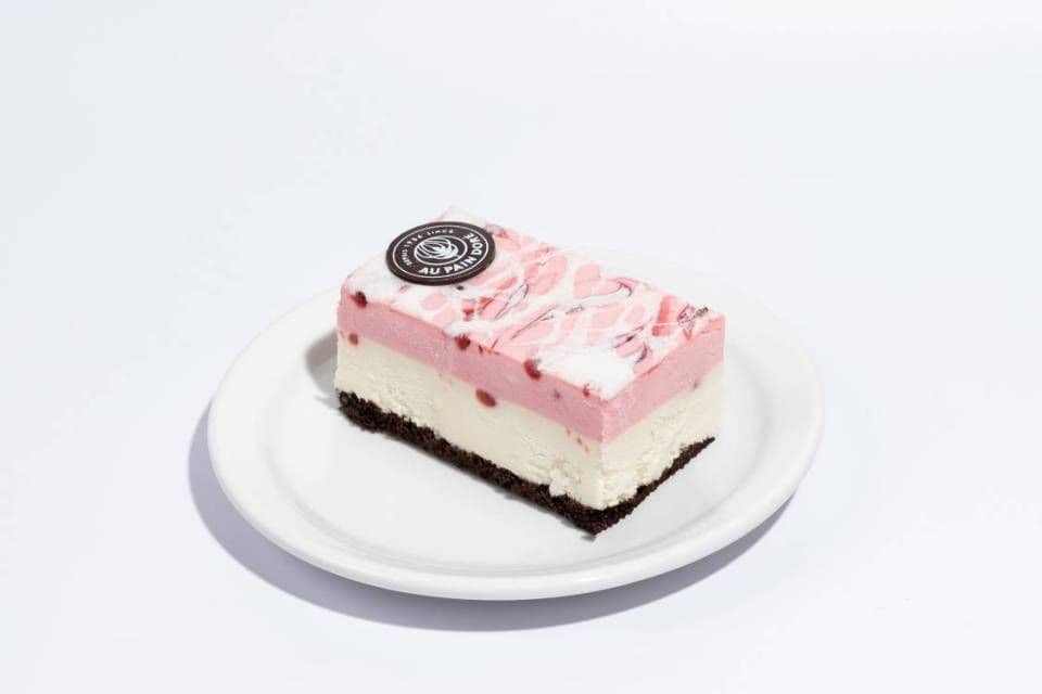 Gâteau fromage framboise (portion individuelle) /  Raspberry Cheesecake (individual portion)