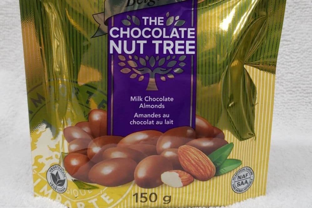 Milk chocolate almonds- 150g (150g)