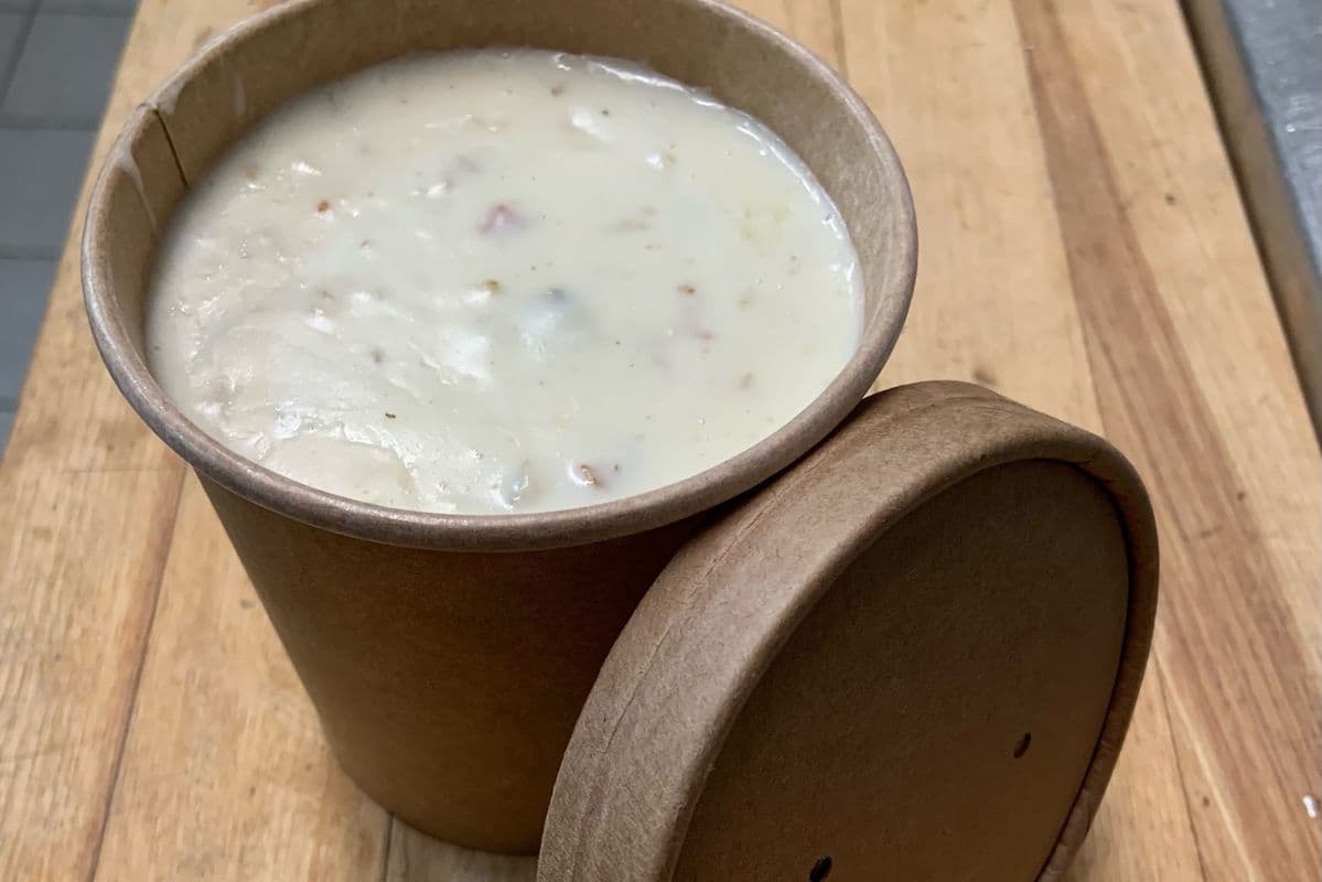 Chaudrée de palourdes à la Nouvelle-Angleterre / New England Clam Chowder