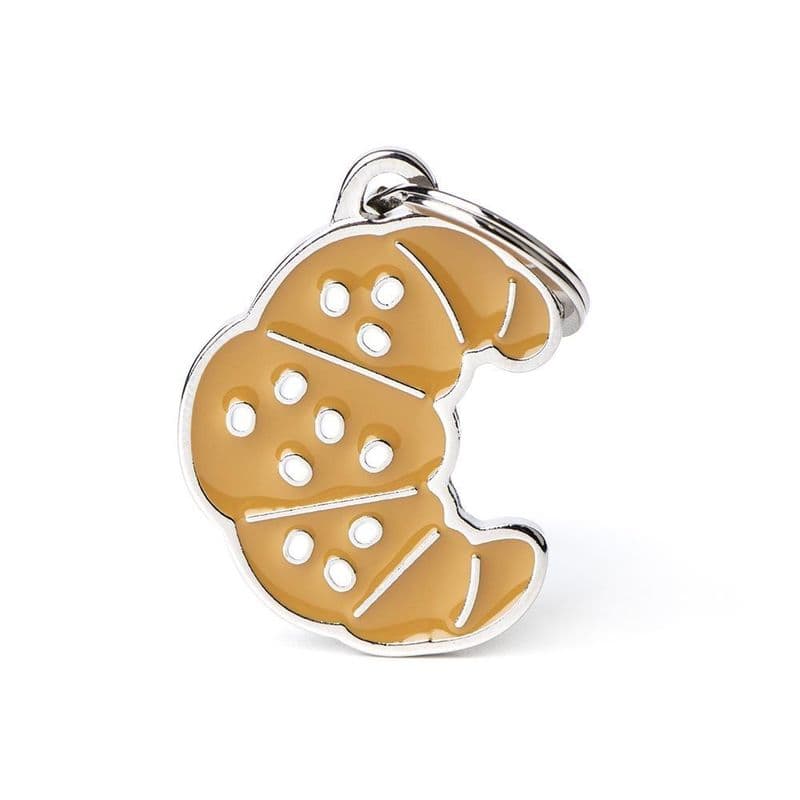MyFamily Croissant Engraved Tag