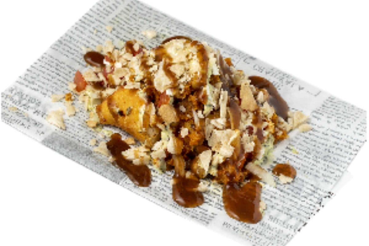 Samosa Chaat (421 Cal)
