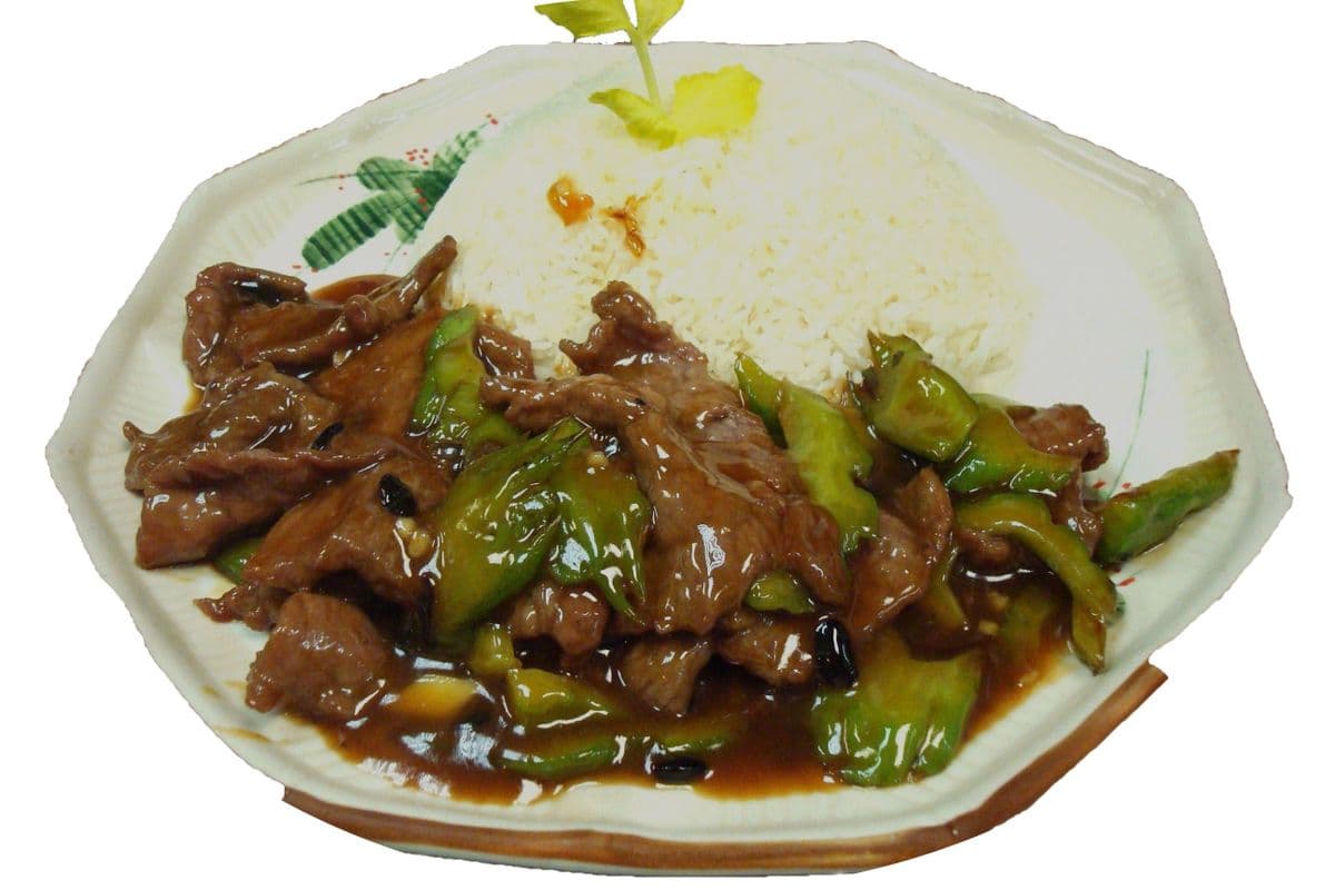 277. Beef or Chicken Bitter Melon on Rice 涼瓜牛肉或雞片飯