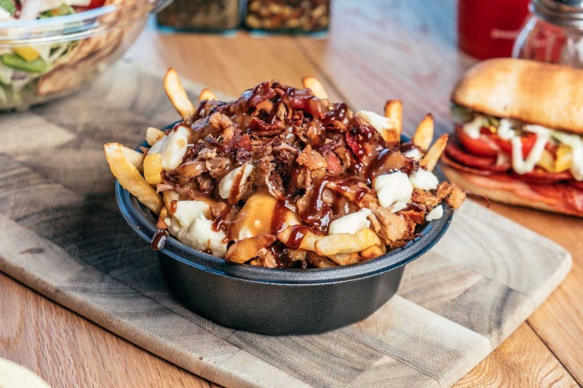 15. Poutine cowboy