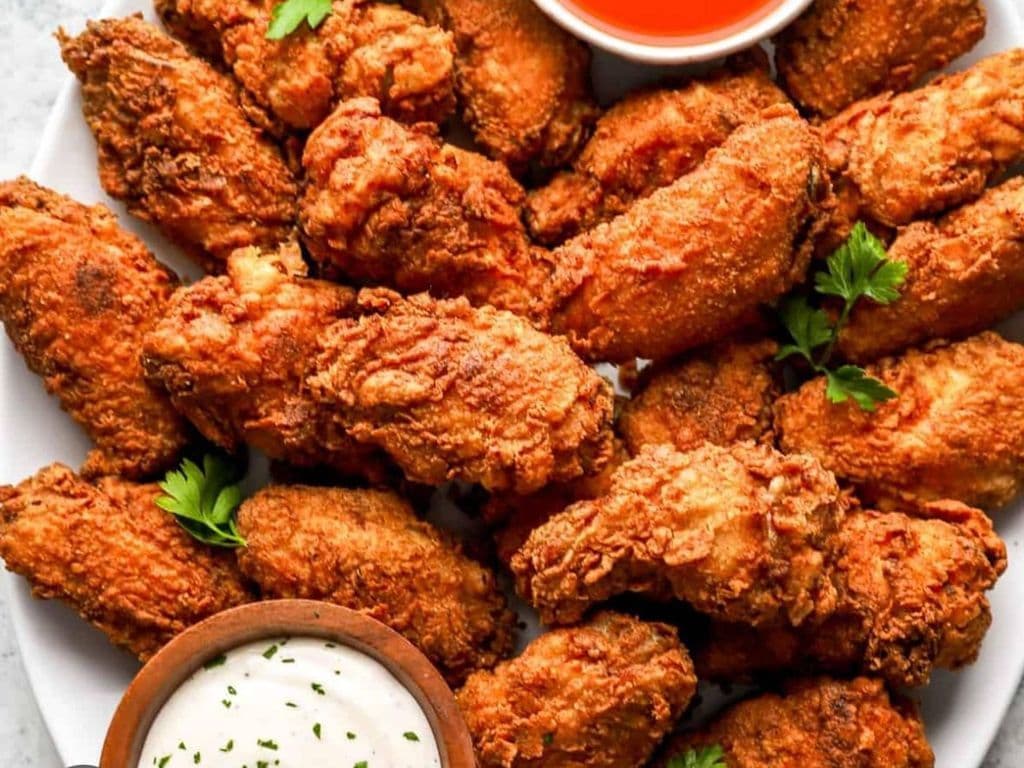 CHICKEN WINGS