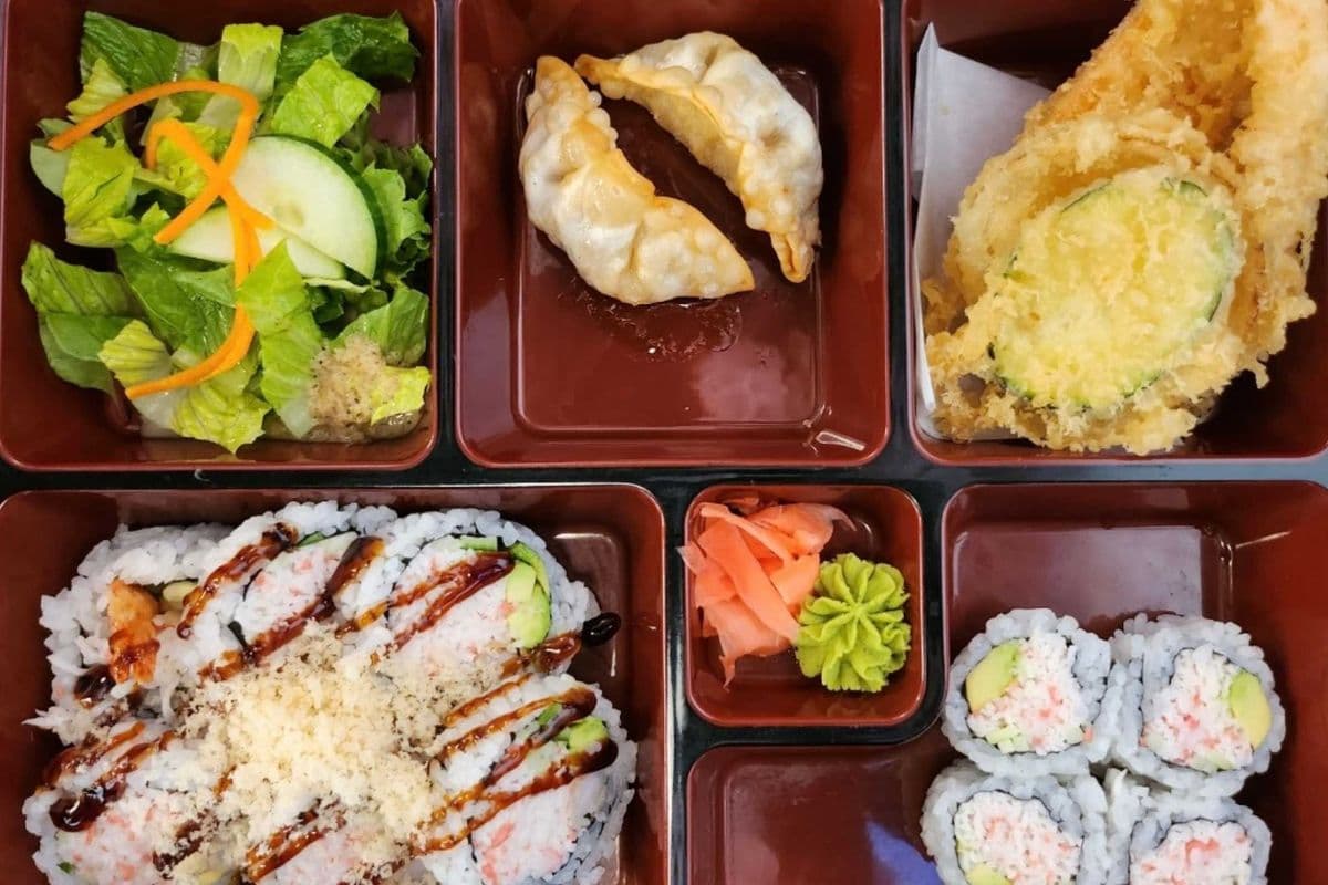 Dinner Roll Box