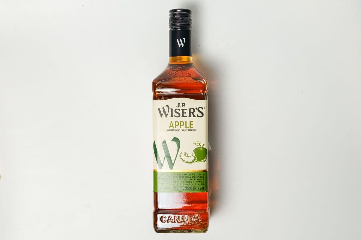Wiser's Deluxe Apple (1 x 750 ml)