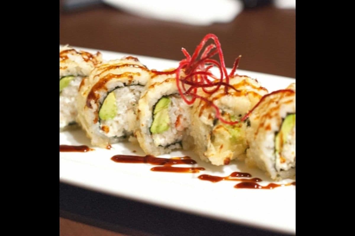 H16. Golden California Roll (8 pcs)