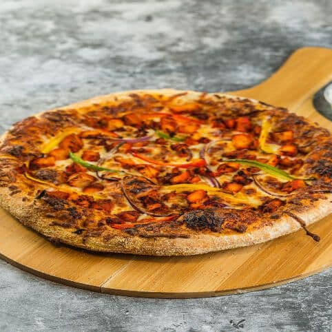 Tandoori Chicken Pizza