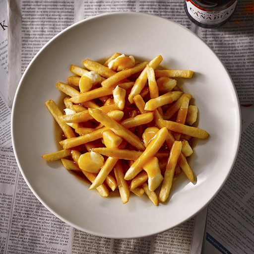 Poutine traditionnelle (grande) / Traditional Poutine (Large)