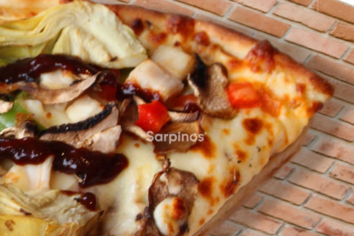 14" BBQ Chicken Supreme Pizza (Large (14"))