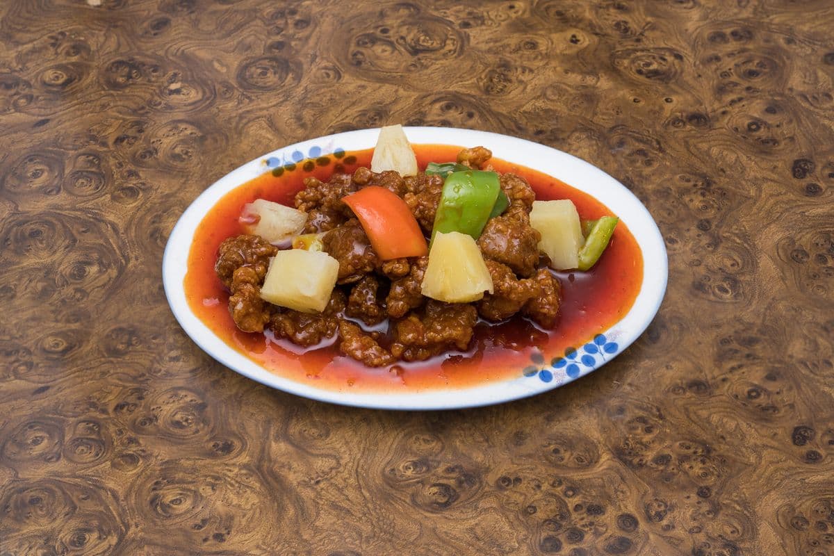 78. Sweet-and-Sour Boneless Pork with Pineapple 菠蘿咕嚕肉