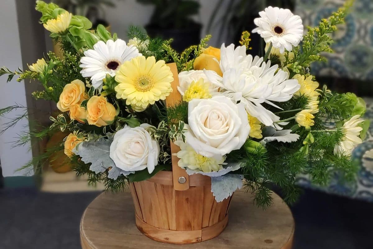 Signature Vase Arrangement