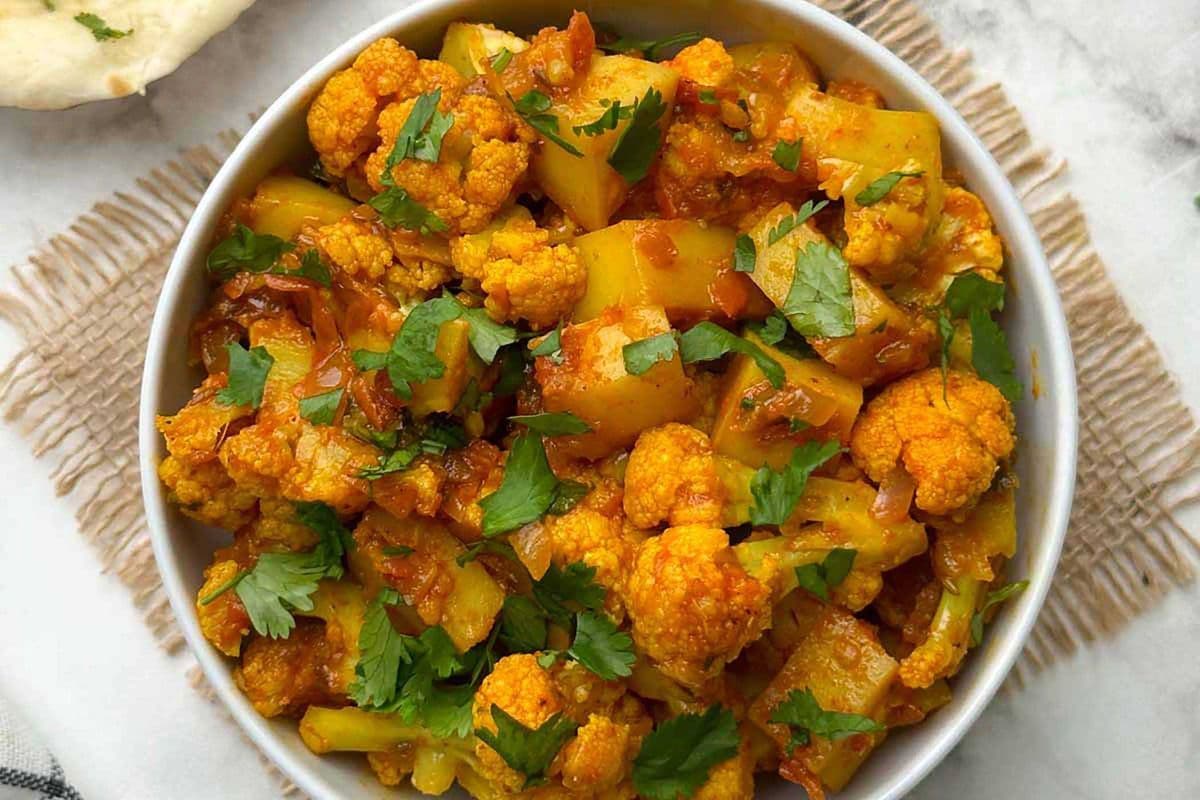 Dhaba Style Aloo Gobi