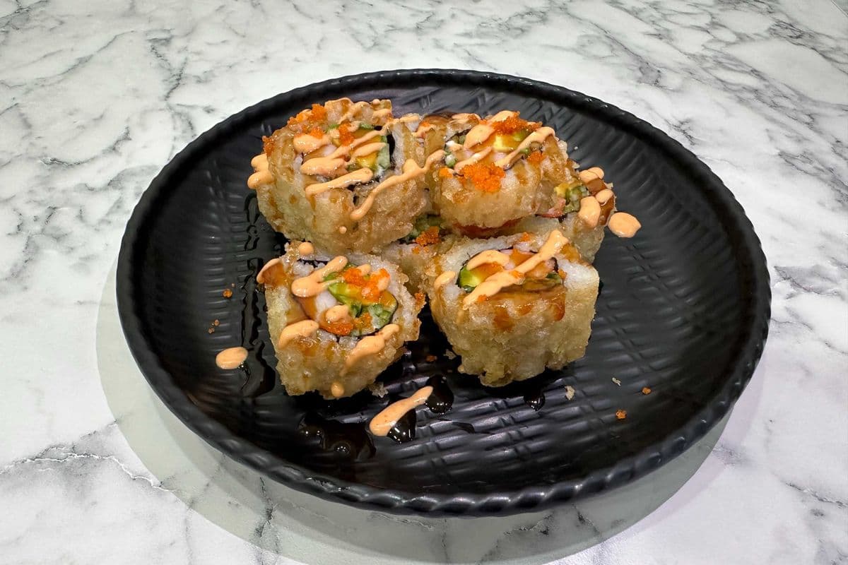 R15. Super California Roll (8 pcs)