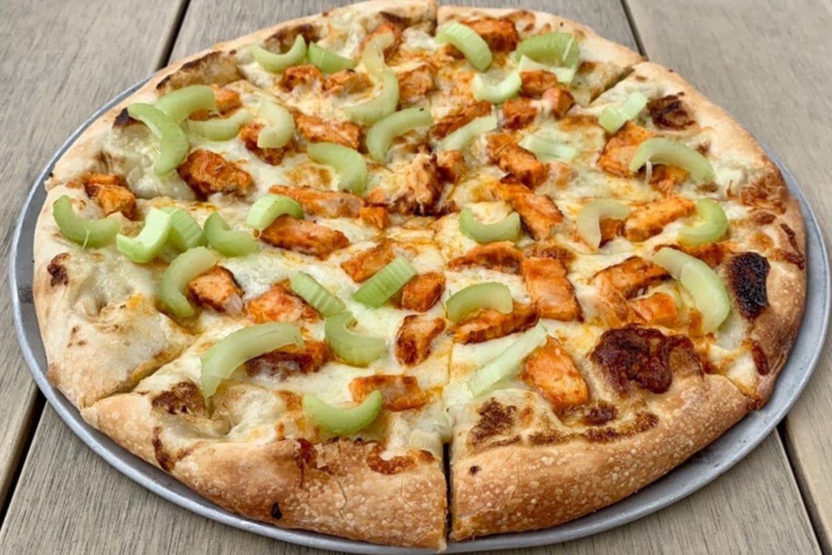 15" Large Chicken Wing Pizza