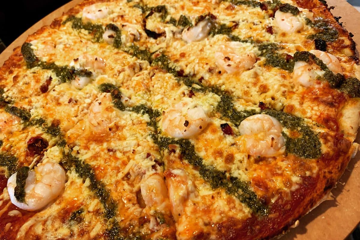 12" Medium California Tiger Prawns Pizza