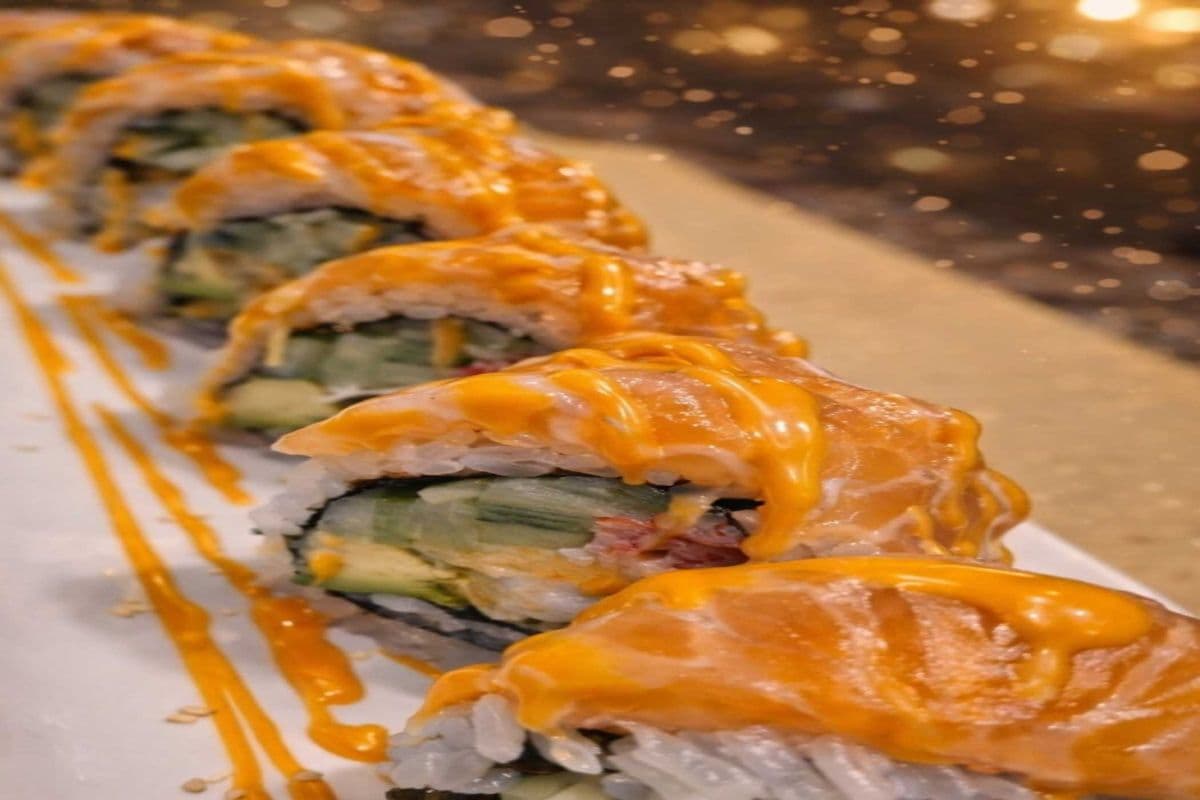 Sunshine Roll (8 pcs)
