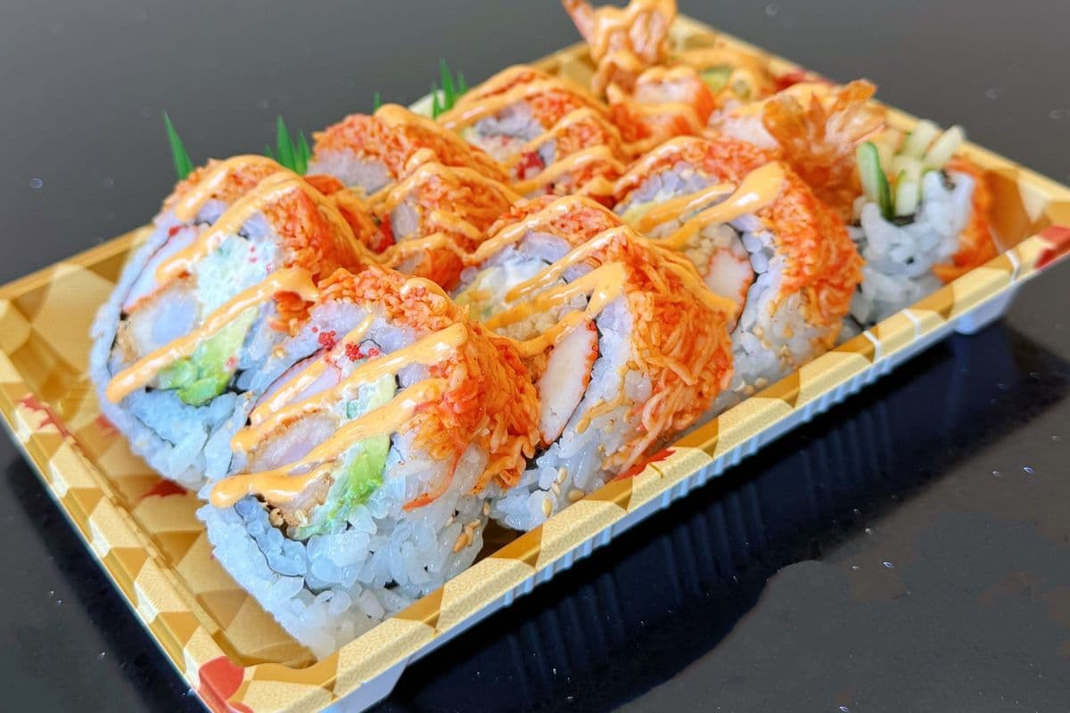 PR7. Angry Dragon Roll (8 pcs)