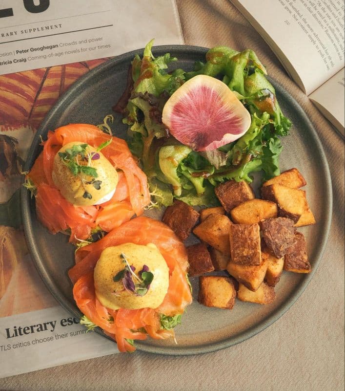 Smoked Salmon Eggs Benny