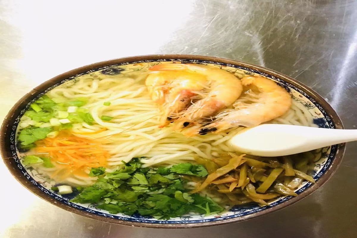 Shrimp Noodle Soup（虾汤面）